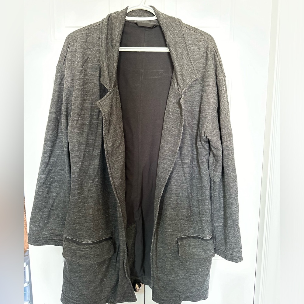 Grey Lulu lemon cardigan